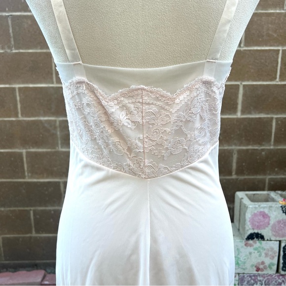 VINTAGE Rogers Midi Slip Nylon Lace Light Pink Size 34 - Picture 5 of 9